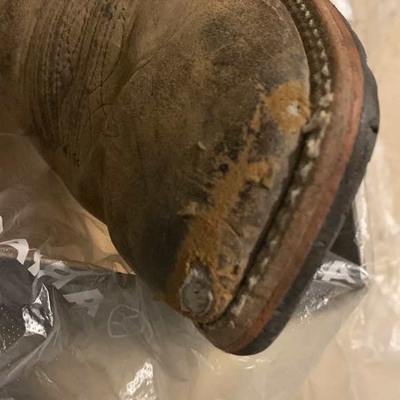 2 Pairs for CRAFT and Repurpose use Only Ariat Boots - Picture 14 of 16